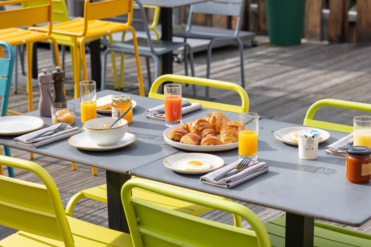 Hôtel Le Monêtier - breakfast